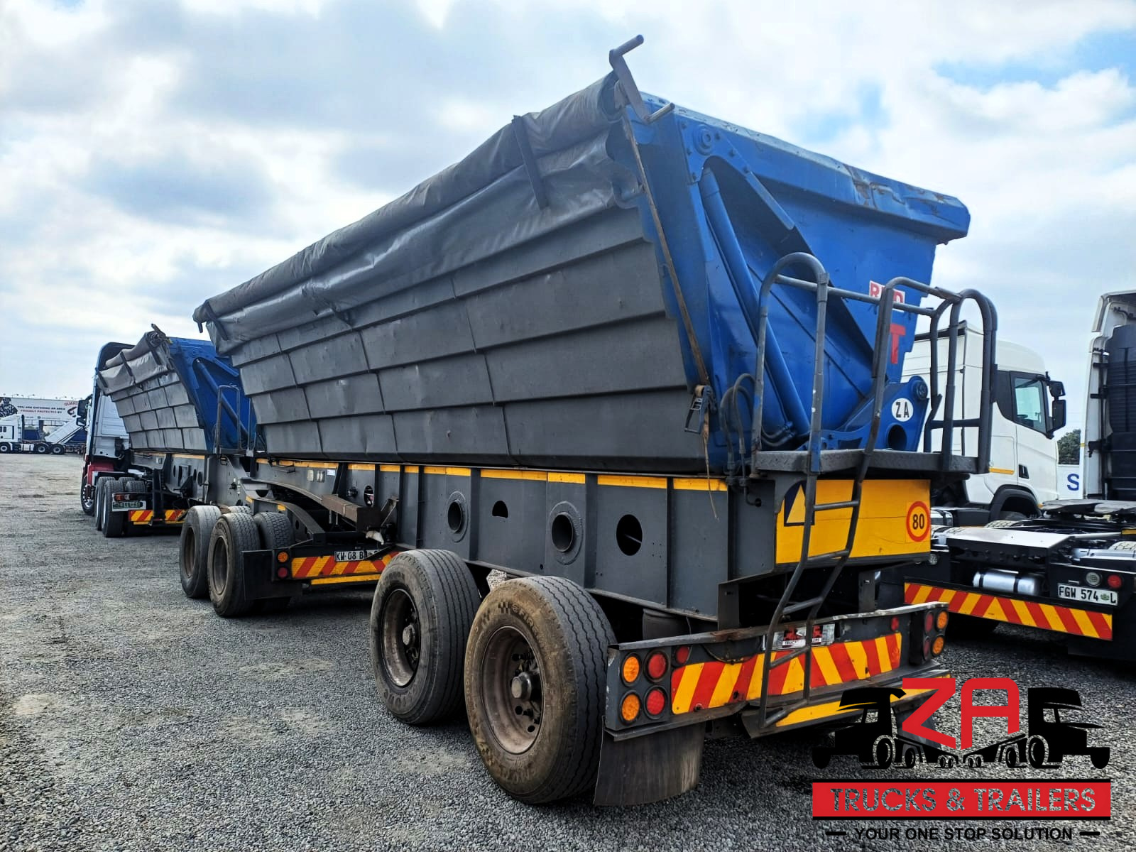 2010 AFRIT 40 CUBE SIDE TIPPER TRAILER
